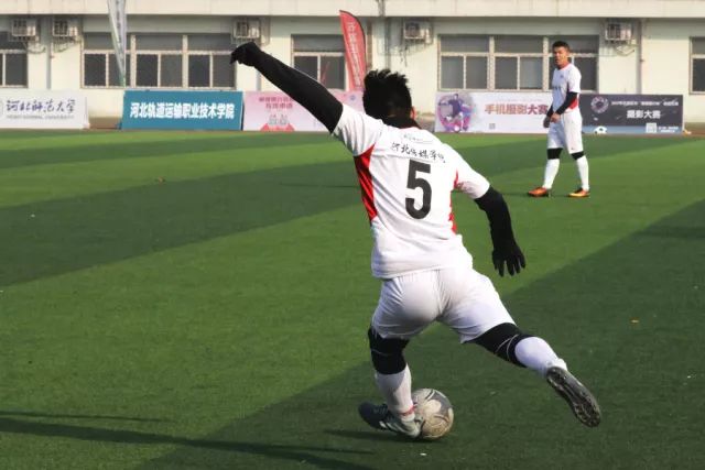 内维尔批拉10&卡塞米罗去美国度假